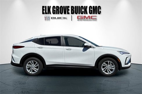 New 2025 Buick Envista Preferred image 3