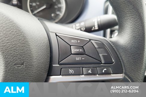 Used 2023 Nissan Versa SV image 26