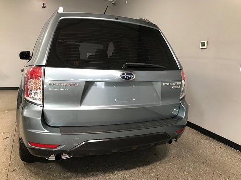 Used 2011 Subaru Forester 2.5X image 4