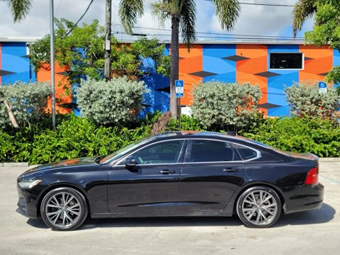 Used 2017 Volvo S90 T5 Momentum w/ Vision Package image 8