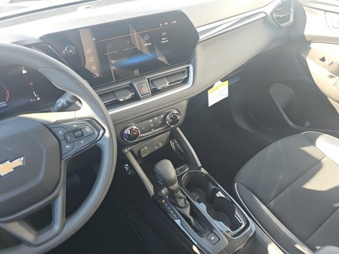 New 2025 Chevrolet TrailBlazer LS image 21
