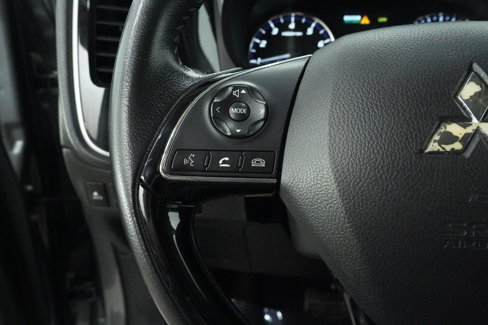 Used 2020 Mitsubishi Outlander SEL image 24