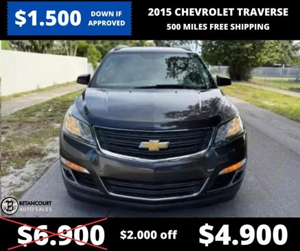 Used 2015 Chevrolet Traverse LS image 2