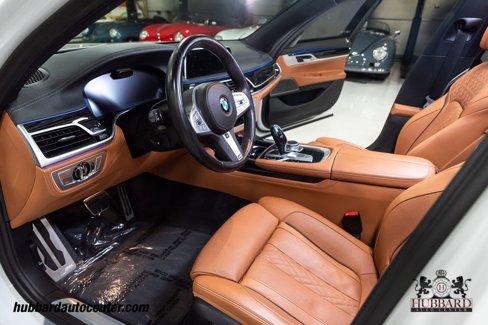 Used 2022 BMW 750i xDrive w/ M Sport Package image 16