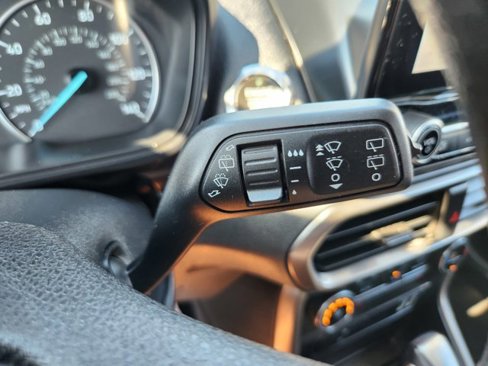 Used 2021 Ford EcoSport SE w/ SE Convenience Package image 24