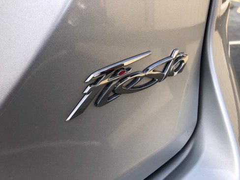 Used 2015 Ford Fiesta S image 15