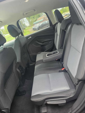 Used 2017 Ford Escape SE image 8