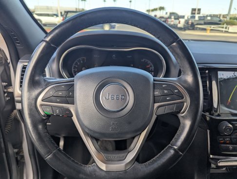 Used 2020 Jeep Grand Cherokee Altitude image 28
