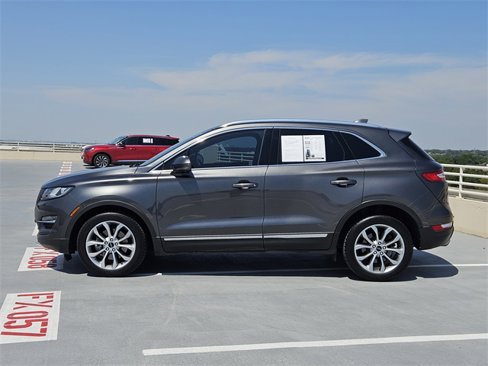Used 2019 Lincoln MKC Select w/ Select Plus Package image 4