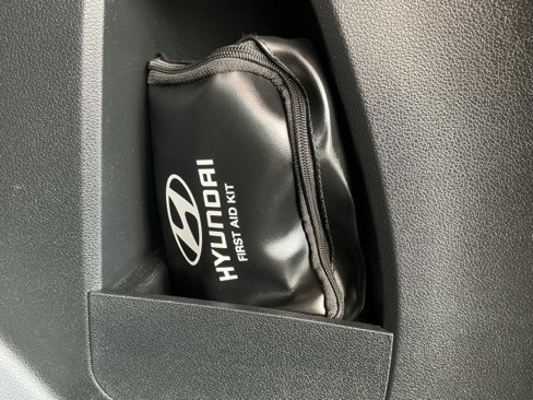 Used 2020 Hyundai Santa Fe SEL w/ Convenience Package image 23