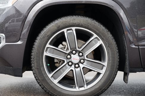 Used 2018 GMC Acadia Denali w/ Technology Package image 34