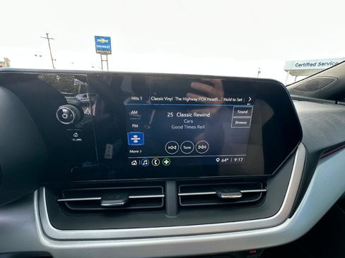 New 2025 Chevrolet Trax RS w/ Driver Confidence Package image 16