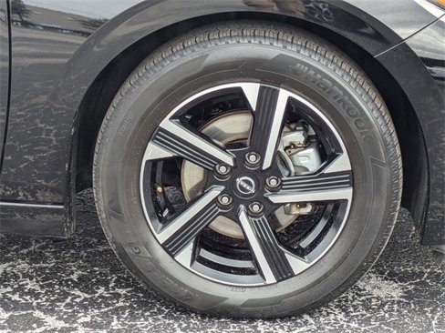 Used 2024 Nissan Sentra SV image 12