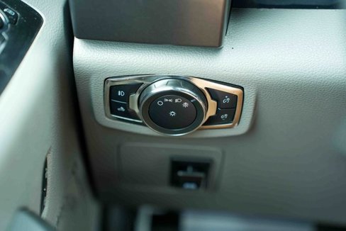 Used 2017 Ford F150 XLT image 25
