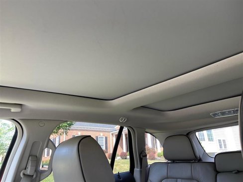 Used 2014 Lincoln MKX AWD w/ Equipment Group 101A image 97