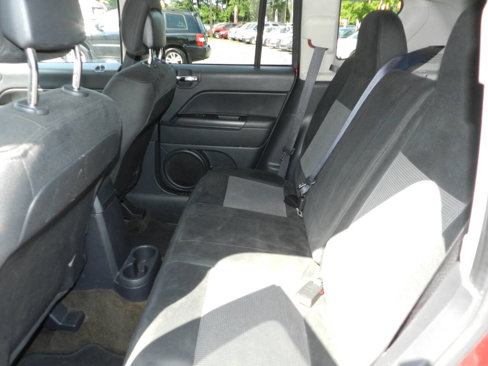 Used 2014 Jeep Compass Sport image 18