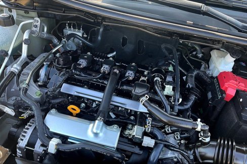 Used 2025 Nissan Versa S w/ Trunk Package image 29