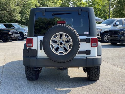 Used 2015 Jeep Wrangler Unlimited Sport image 6