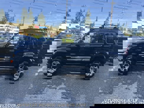 Used 2005 Jeep Liberty Limited image 4