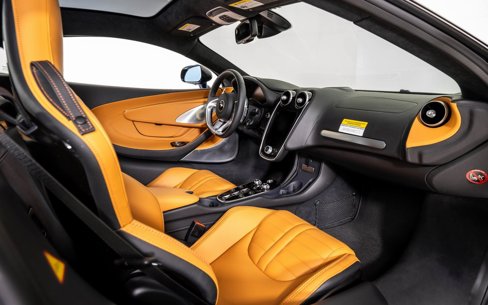Used 2025 McLaren GTS image 18