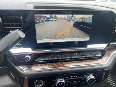 Used 2023 GMC Sierra 1500 SLE image 28