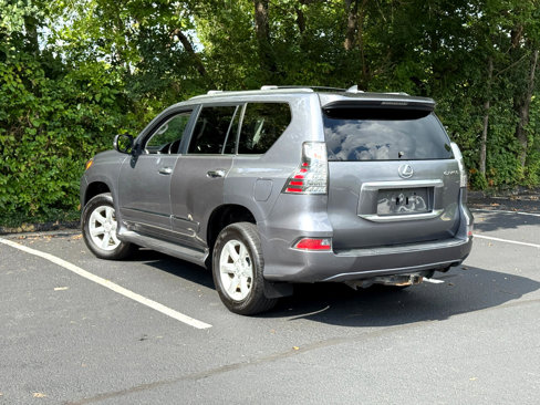 Used 2016 Lexus GX 460 w/ Preferred Accessory Package image 5