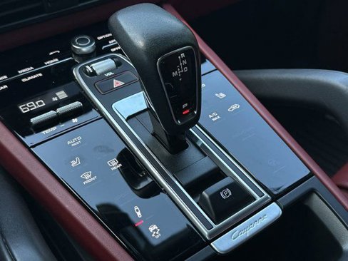 Certified 2023 Porsche Cayenne Coupe image 24