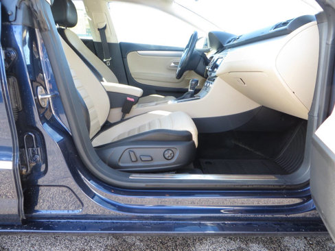 Used 2013 Volkswagen CC Sport image 17