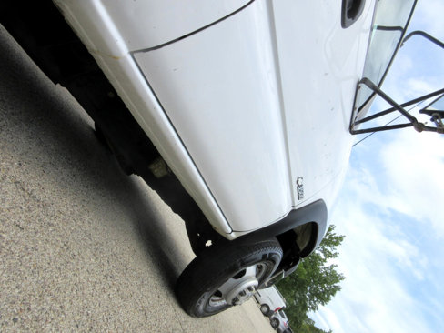 Used 2005 Chevrolet Silverado 3500 2WD Regular Cab image 11