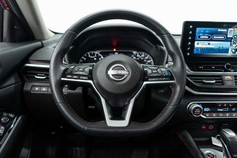 Used 2023 Nissan Altima 2.0 SR image 16
