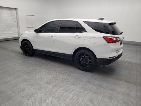 Used 2021 Chevrolet Equinox LS image 3