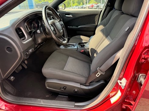 Used 2022 Dodge Charger SXT w/ Blacktop Package image 10