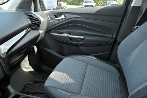 Used 2017 Ford Escape Titanium image 27