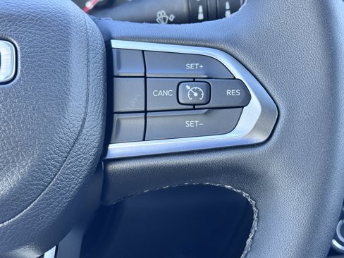 New 2026 Jeep Compass Latitude image 33