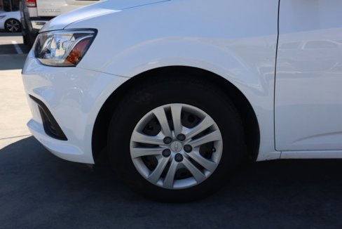 Used 2017 Chevrolet Sonic LT image 11