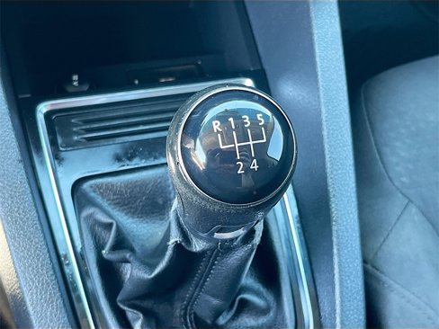 Used 2016 Volkswagen Jetta S image 15