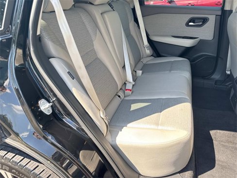 Certified 2023 Nissan Rogue SV image 23
