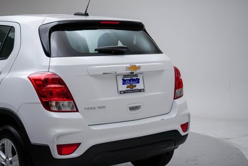 Used 2017 Chevrolet Trax LS image 4
