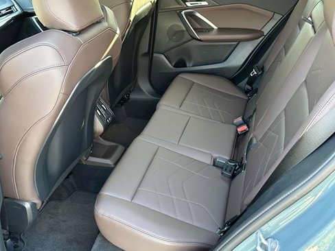 Certified 2025 BMW X2 xDrive28i image 19