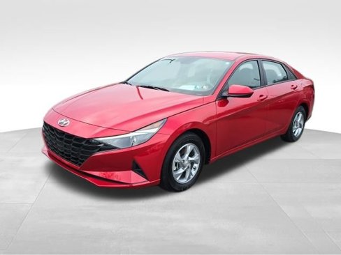 Certified 2022 Hyundai Elantra SE w/ Cargo Package image 1