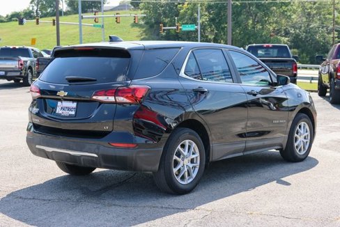 Used 2022 Chevrolet Equinox LT image 3