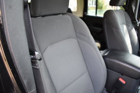 Used 2023 Jeep Wrangler Unlimited image 24