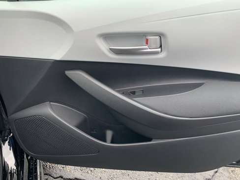 New 2026 Toyota Corolla SE image 19