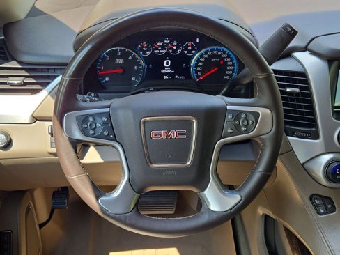 Used 2017 GMC Yukon SLT w/ Open Road Package image 19