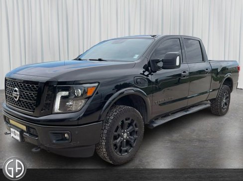 Used 2018 Nissan Titan SL w/ Midnight Edition image 1