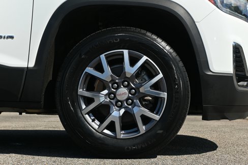 Used 2023 GMC Acadia SLT image 27