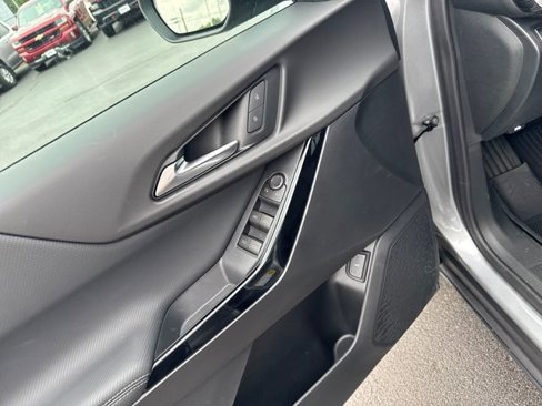 New 2026 Chevrolet Equinox LT w/ Convenience Package II image 13