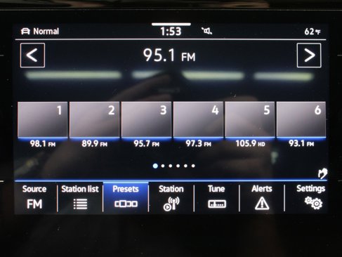 Used 2021 Volkswagen Atlas Cross Sport SEL Premium image 23