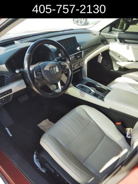 Used 2019 Honda Accord Touring image 5