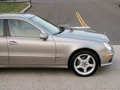 Used 2006 Mercedes-Benz E 350 Sedan image 10